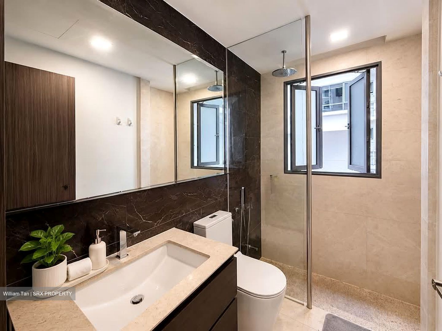 Waterfront Isle (D16), Condominium #569731271